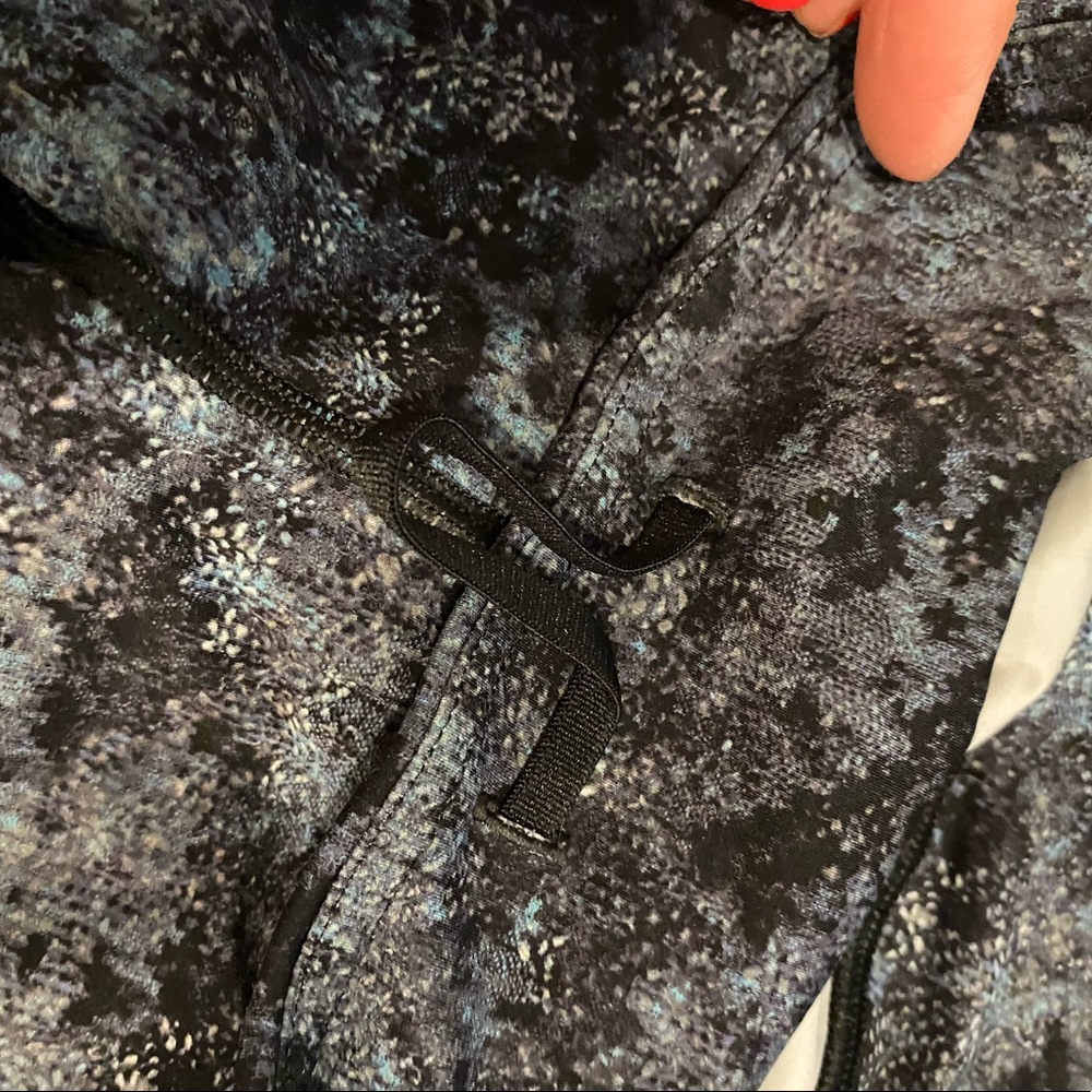 Lululemon High Rise Running Tights - Picture 3 of 6